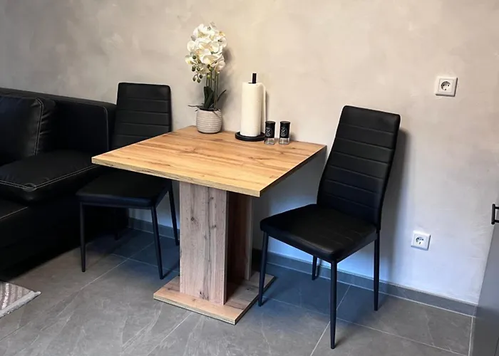 Moderne Zentrum Daire *